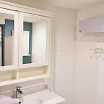 Saint-sauveur Apartment *