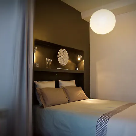 アパート Saint-sauveur ペルピニャン