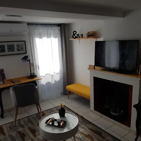 Saint-sauveur アパート ペルピニャン