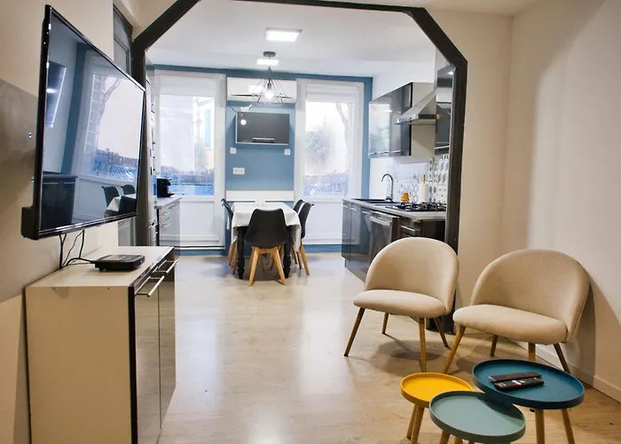 Saint-sauveur * بيربينيو